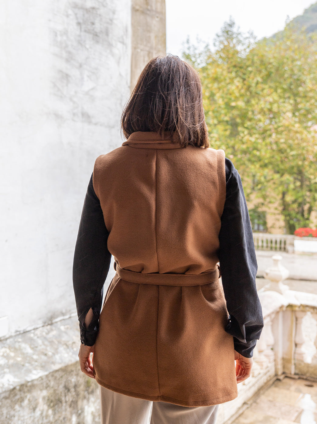 Colete Castanho x 2024