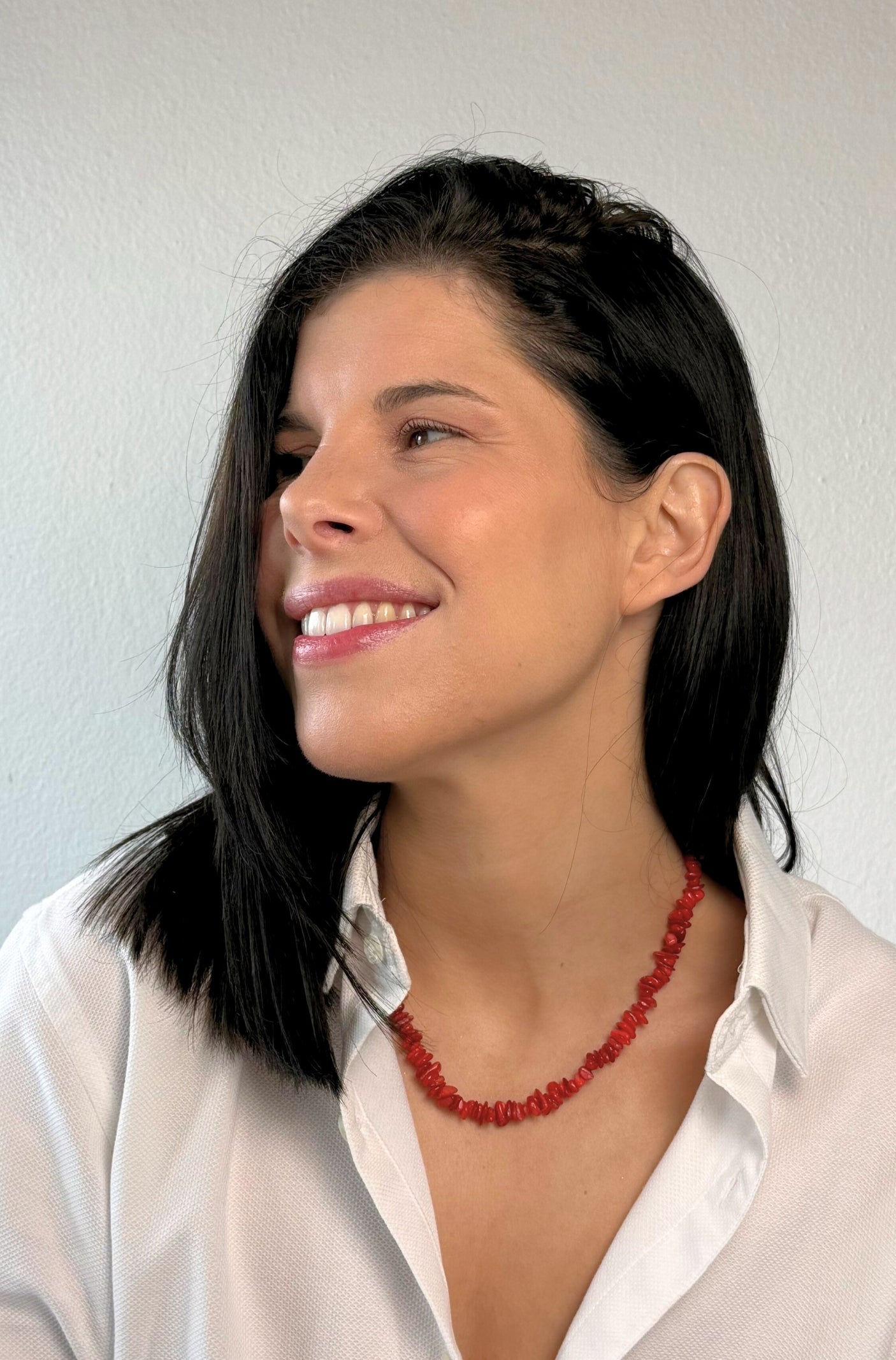 Colar de Pedras Vermelho