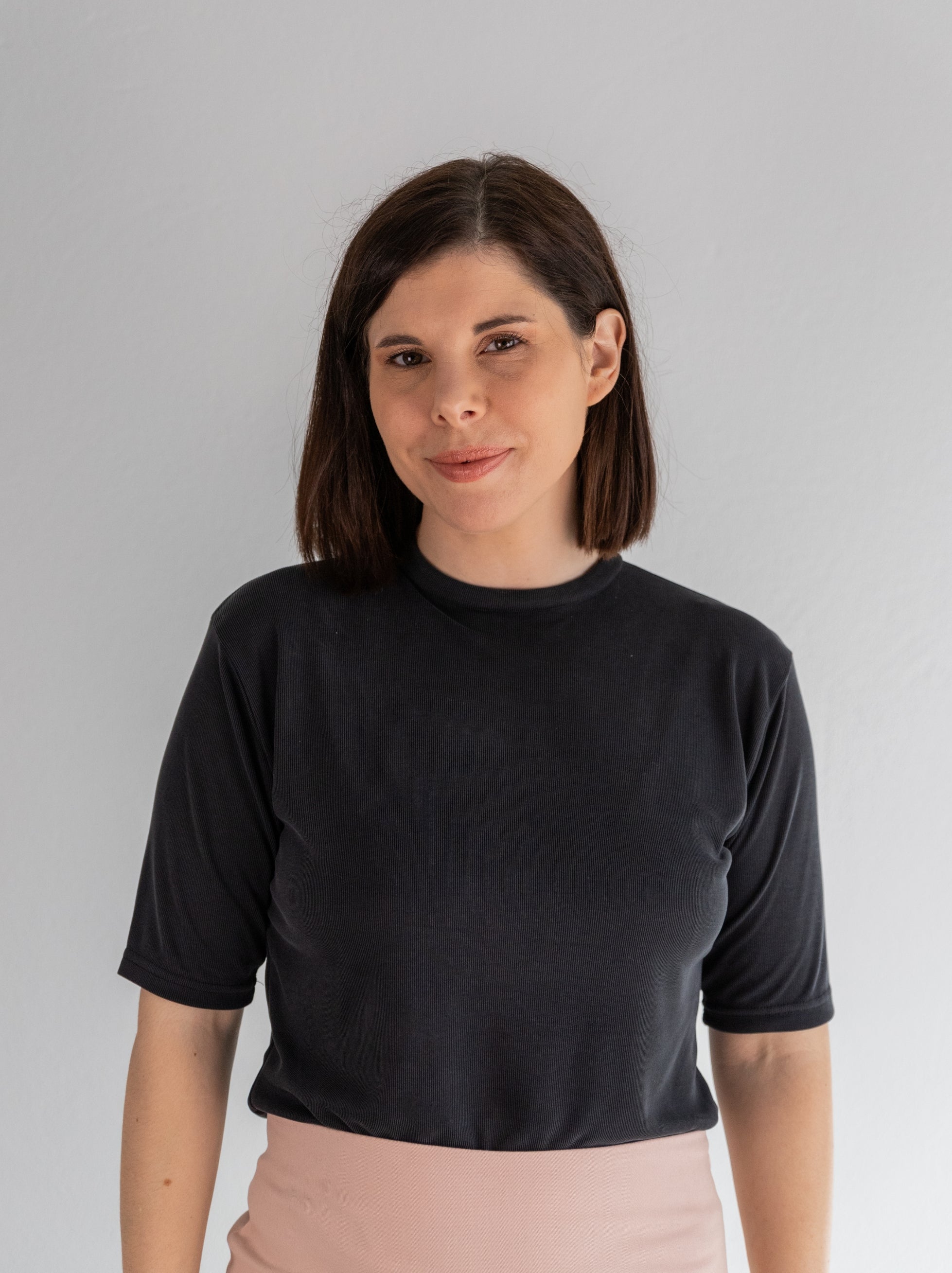 T-SHIRT CINZA